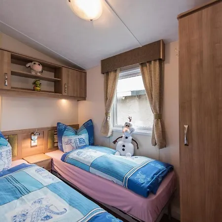 Holiday home Fuer Zwei Erwachsene Und Zwei Mit Terrasse *